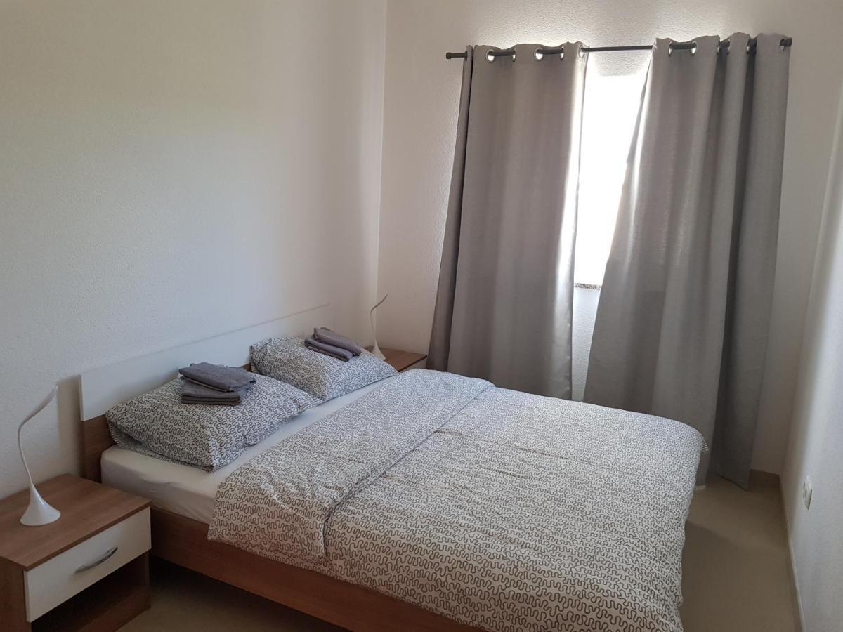 Apartmani Vrdoljak Malinska Exterior photo