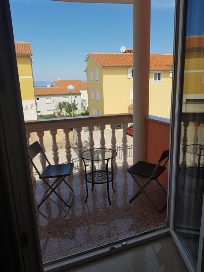Apartmani Vrdoljak Malinska Exterior photo